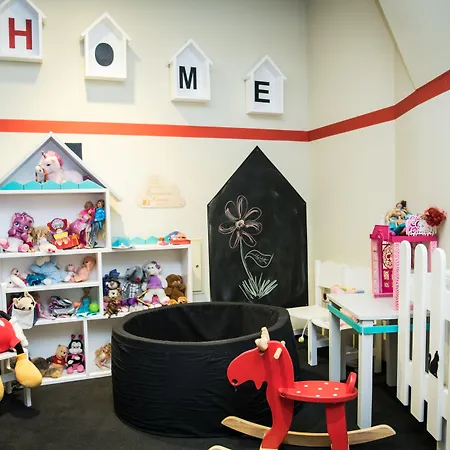 Home Aparthotel