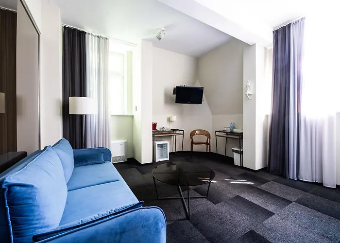 Home Aparthotel Apartmanhotel