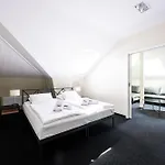 Home Aparthotel شقة فندقية 4*