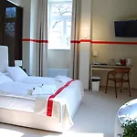 Home Aparthotel 4* Krakkó