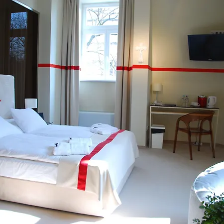 Home Aparthotel 4* Краков