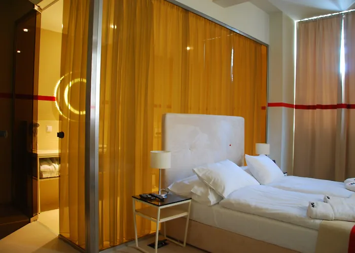 Home Aparthotel Апарт-отель