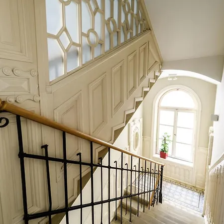 Home Aparthotel Aparthotel