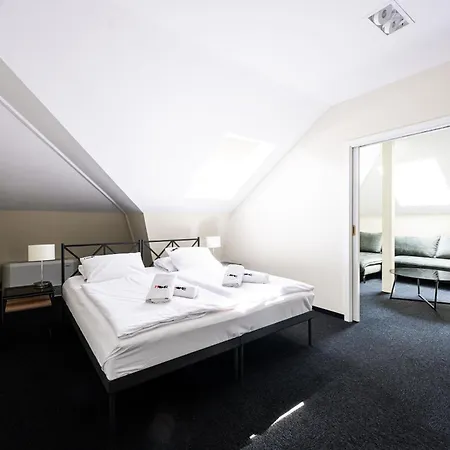 Home Aparthotel Aparthotel 4*