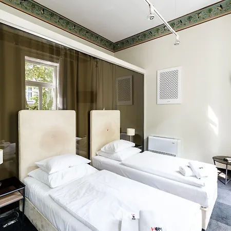 Home Aparthotel 4* Cracóvia