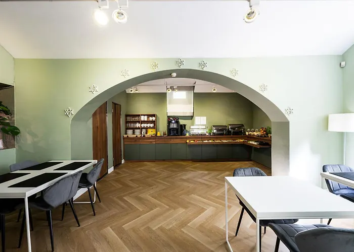 Home Aparthotel 4* Krakau