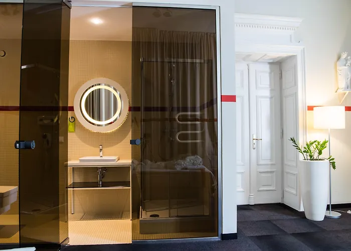 Home Hotel Aparthotel